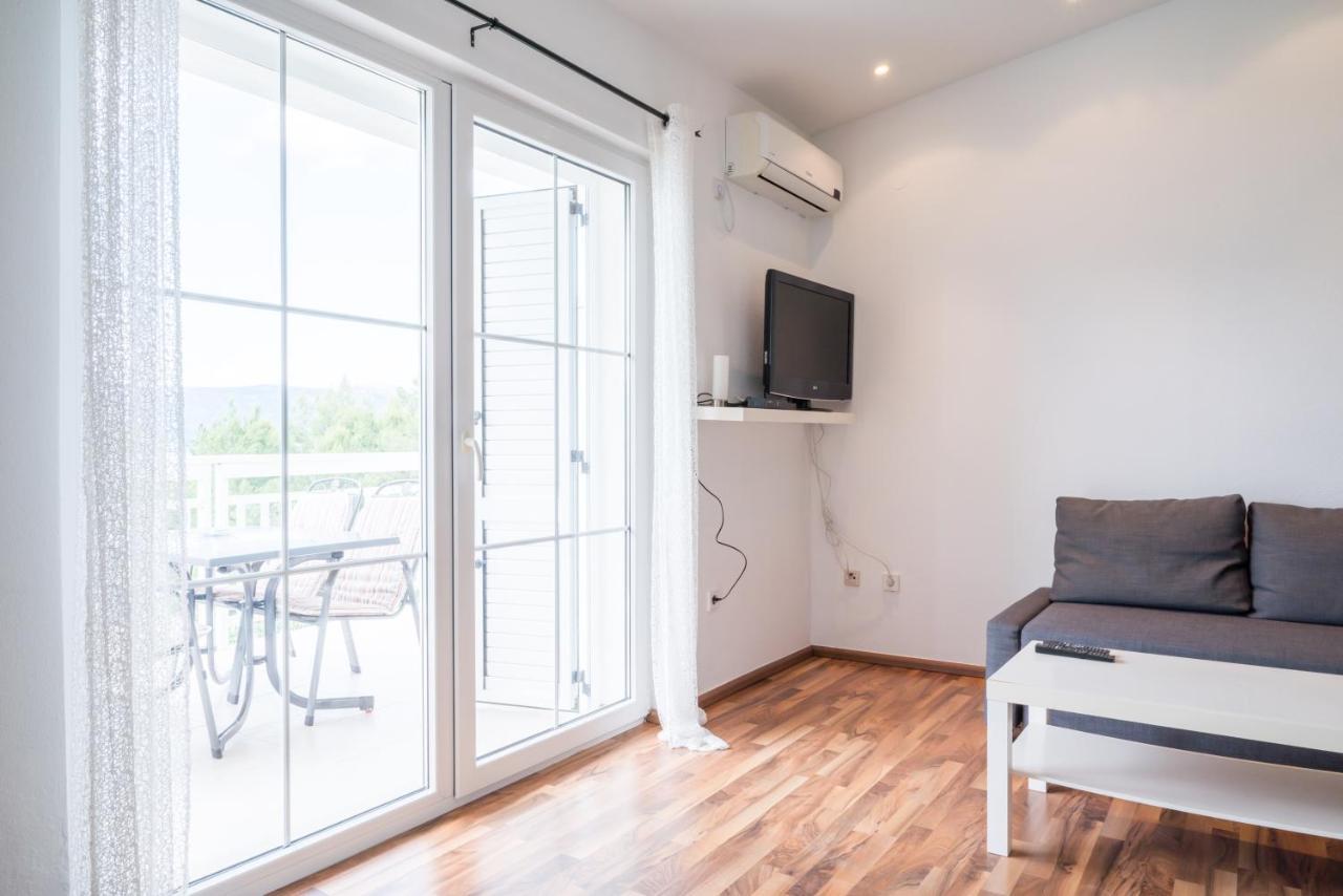 Vdl Apartments Trogir Exterior foto